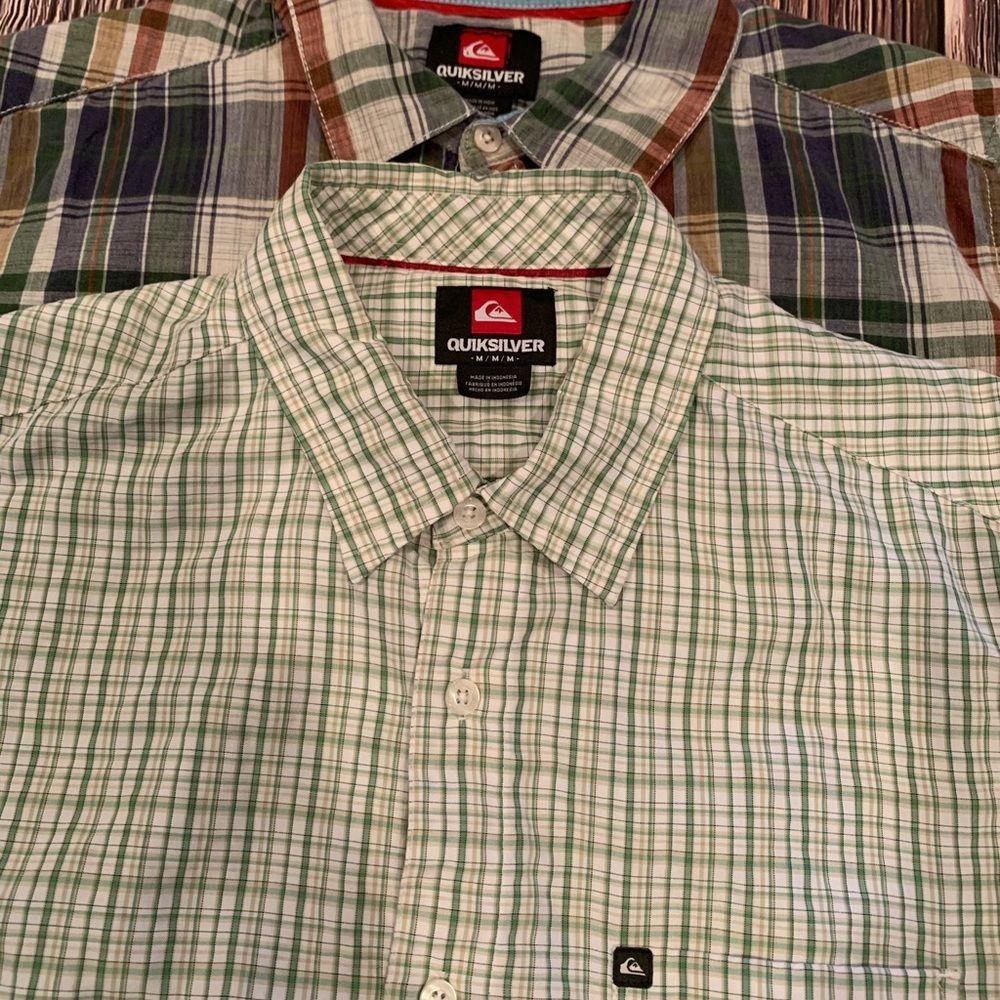 Bundle Of 2 Quicksilver Button-Down Shirts Size M - image 7